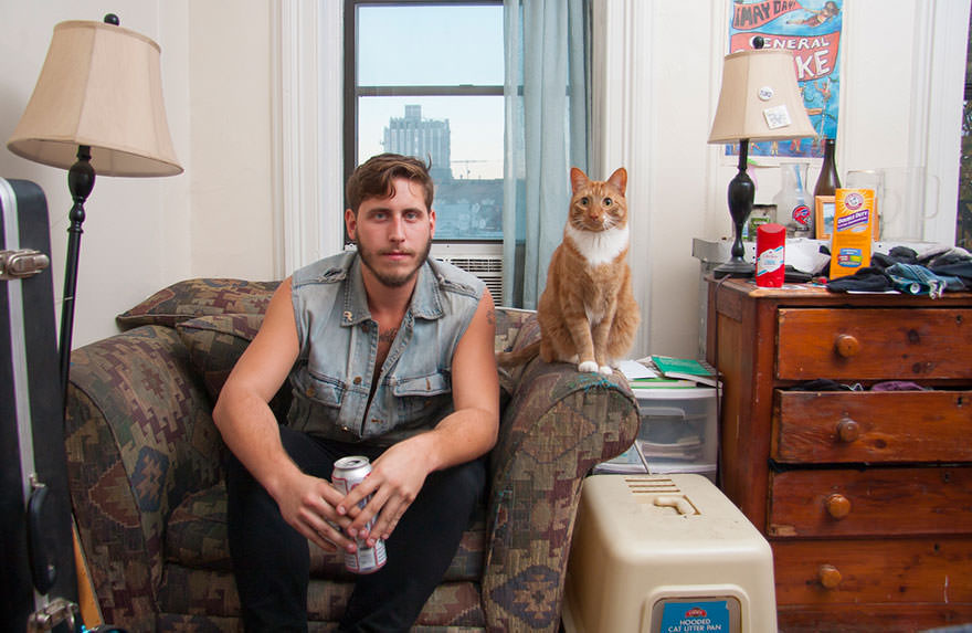 Men With Cats Photographer Breaks The Stereotypes By Taking Pictures
