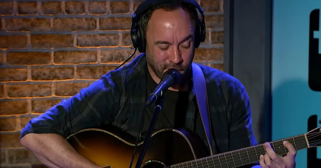 Dave Matthews Goes Live With A Phenomenal Acoustic Performance Of
