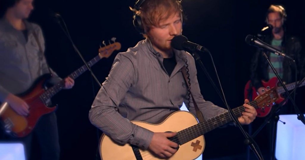 Ed Sheeran Goes Totally Acoustic For A Memorable Live Performance Of