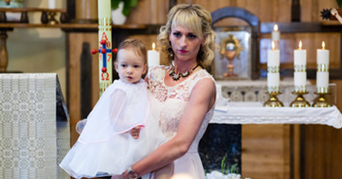 A Woman With A Baby Stands Up At The Wedding And Everything Falls Apart